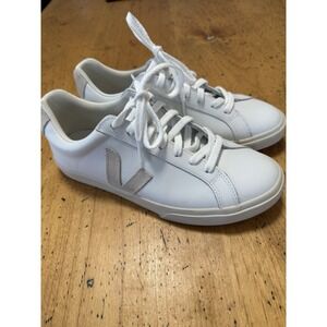 Veja Campo Leather White Natural Suede Sneaker Womens 9